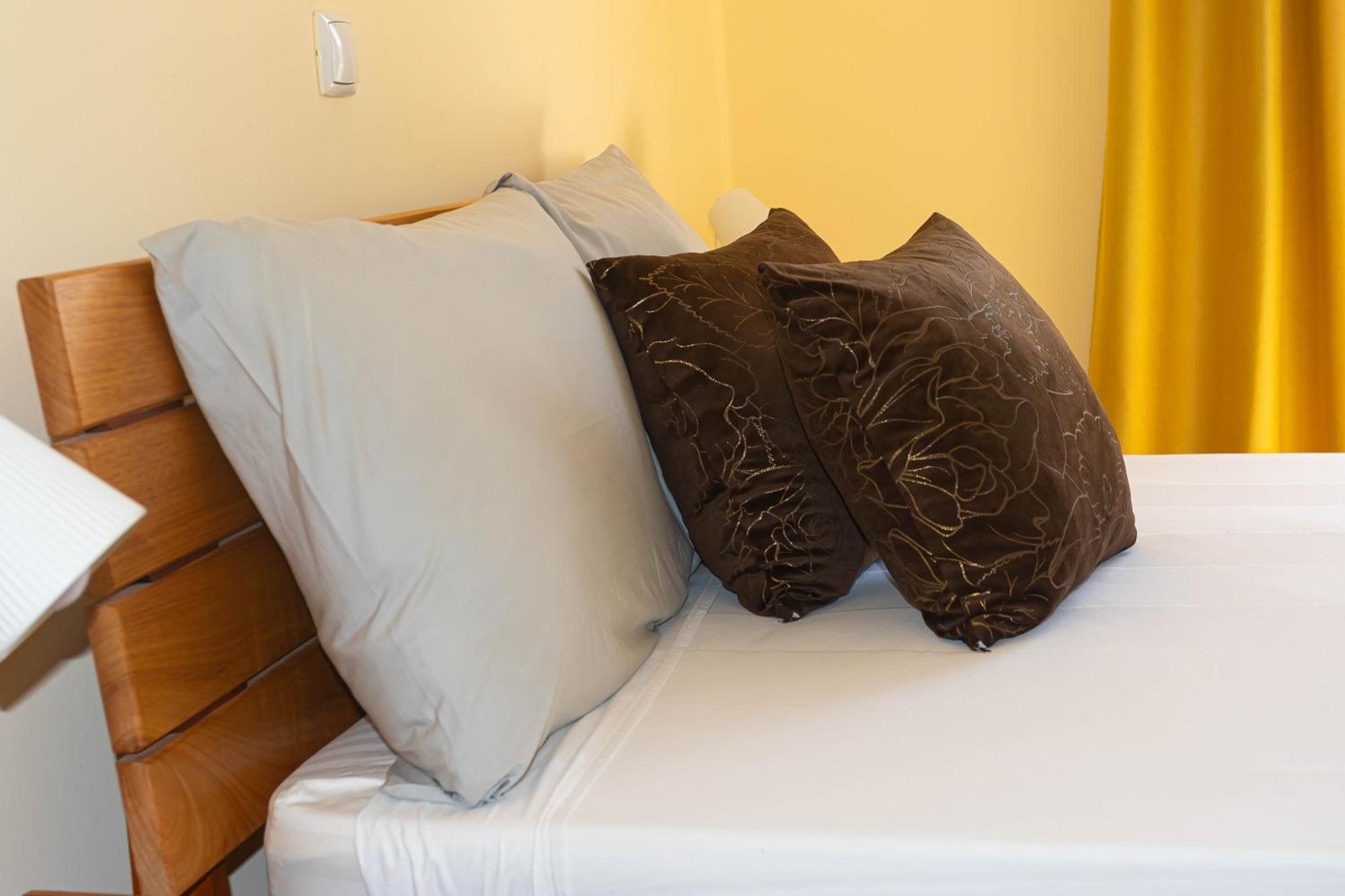 Beauty Plaza Apartaments Santa Maria Esterno foto