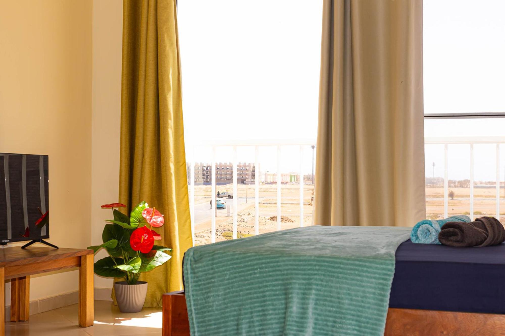 Beauty Plaza Apartaments Santa Maria Esterno foto