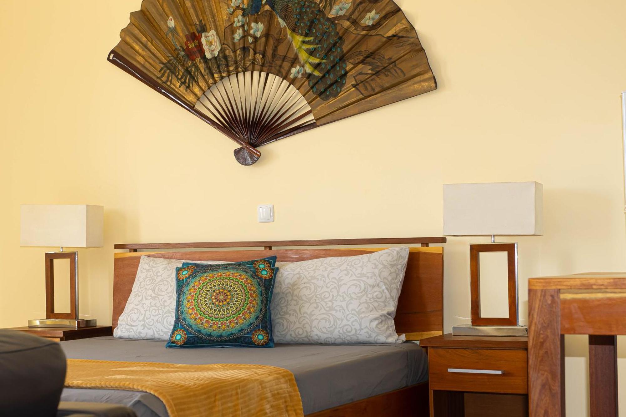 Beauty Plaza Apartaments Santa Maria Esterno foto