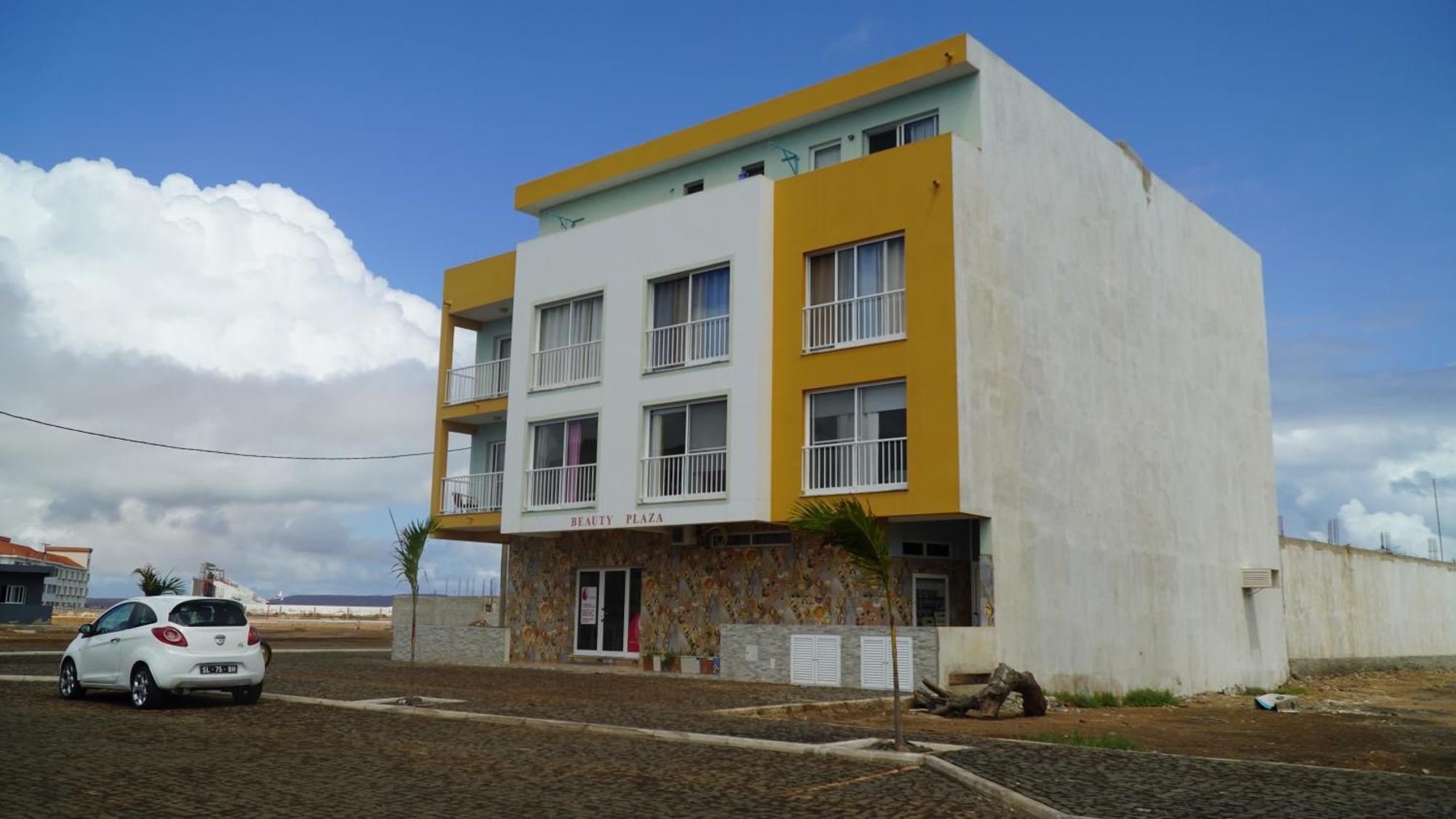 Beauty Plaza Apartaments Santa Maria Esterno foto